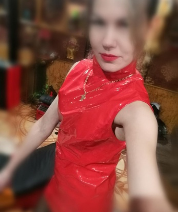 Элитная индивидуалка с изысканным вкусом и неповторимым обаянием приглашает на встречу истинного ценителя женской красоты и страсти. 9104, 35 лет